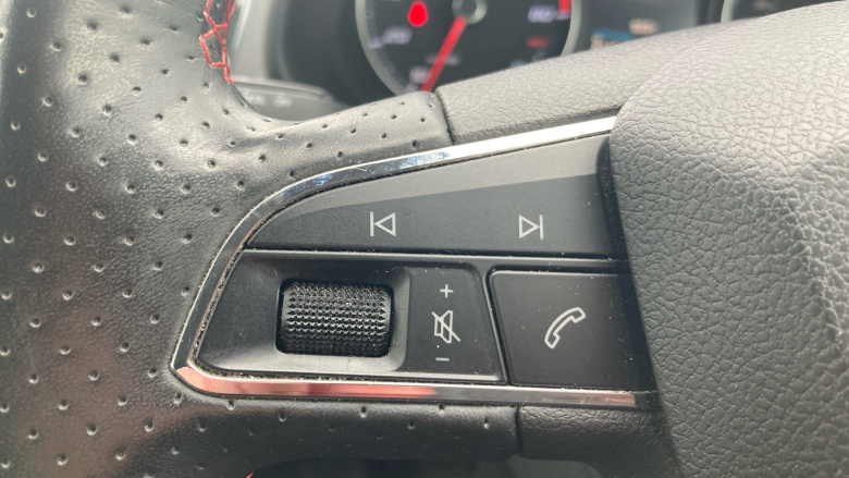 SEAT Leon 1.4 EcoTSI 150 FR 5dr [Technology Pack] Petrol Hatchback